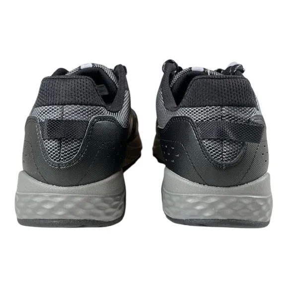 New Balance Men’s 410 V8 Trail Running Black Mesh Sneakers, Size 10M Extra Wide