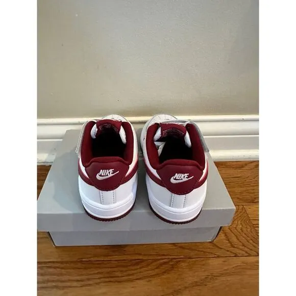 New boys /toddlers Nike Air Force 1 Low Ez on tennis shoes sneaker $100Size 10