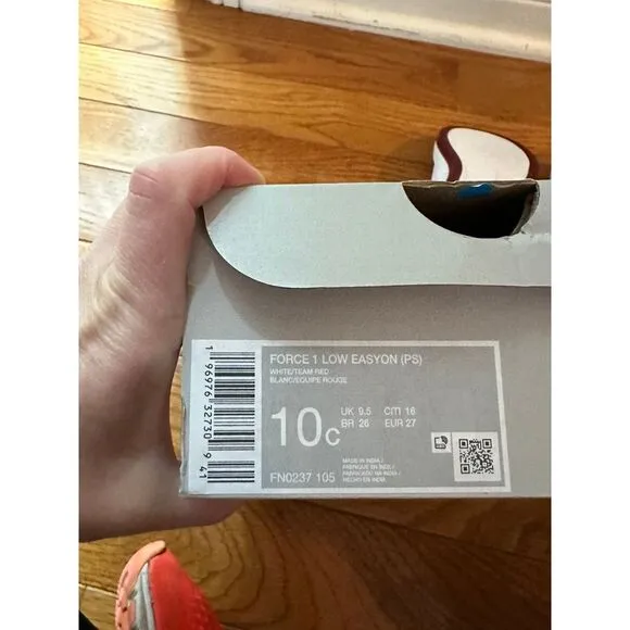 New boys /toddlers Nike Air Force 1 Low Ez on tennis shoes sneaker $100Size 10