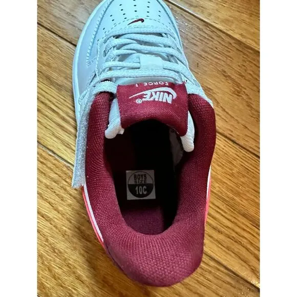 New boys /toddlers Nike Air Force 1 Low Ez on tennis shoes sneaker $100Size 10