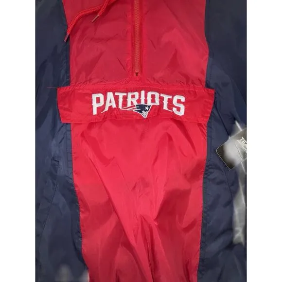 New England Patriots Men’s Hooded Windbreaker Jacket Small Blue Red NFL Apparel