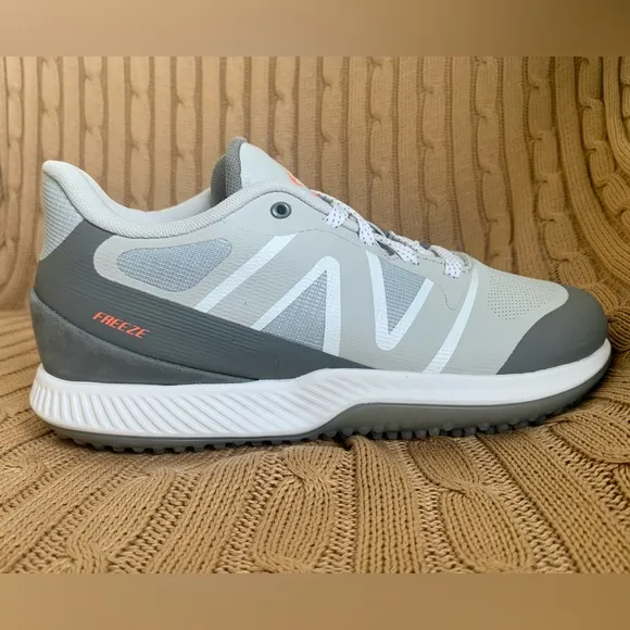 New Grey/White New Balance Sneakers Size 8.5