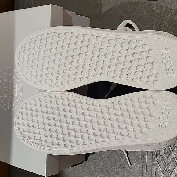 New in Box: adidas Grand Court 2.0 K