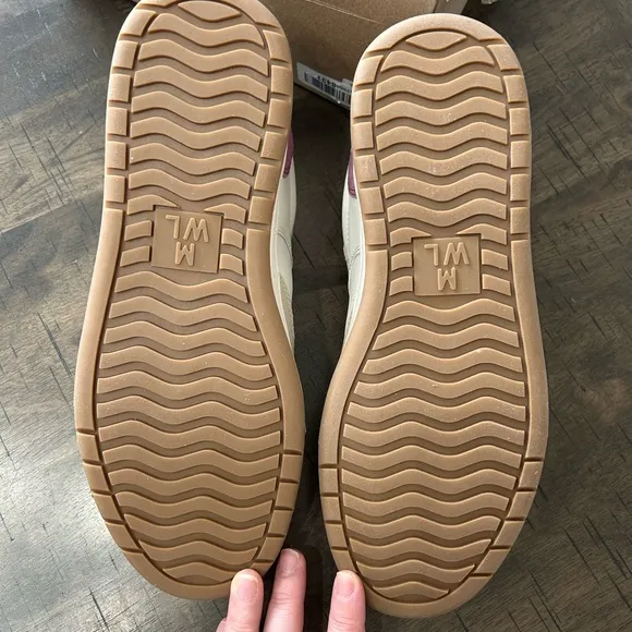 New in Box Madewell Court Low-Top Sneakers in Nubuck Size 9.5