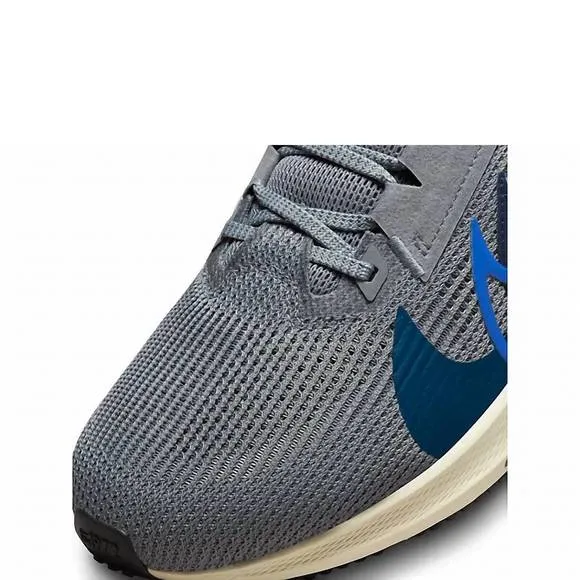 NEW NIKE men's pegasus 40 road running shoes
