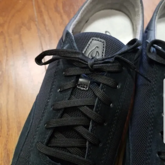 NEW! OLUKAI MEN'S PŪNINI BLACK/DARK SHADOW