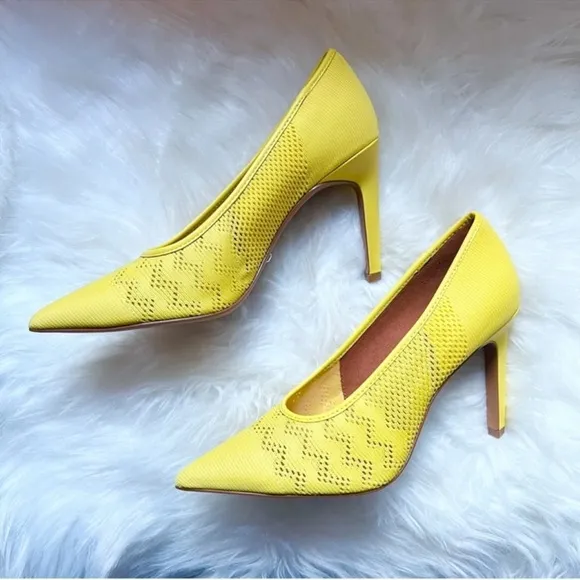 New! REISS “Zena” Mesh Leather Court Shoes Pumps in Parakeet Yellow