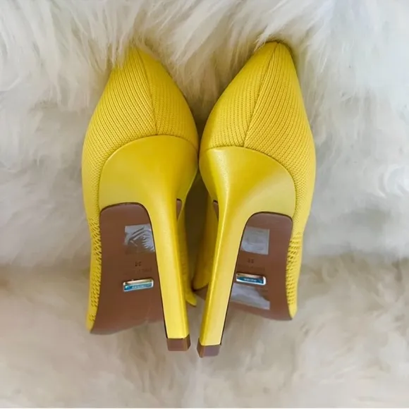 New! REISS “Zena” Mesh Leather Court Shoes Pumps in Parakeet Yellow
