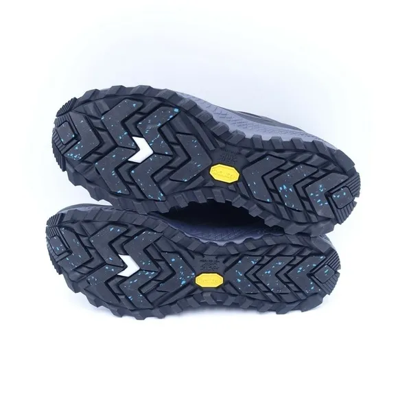 NEW Saucony Women's Peregrine ICE  Trail Running Shoes S10541-2 Black/Lavender