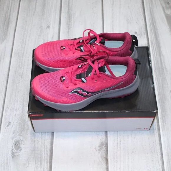 NEW Saucony Women's Blaze Trail Running Shoes