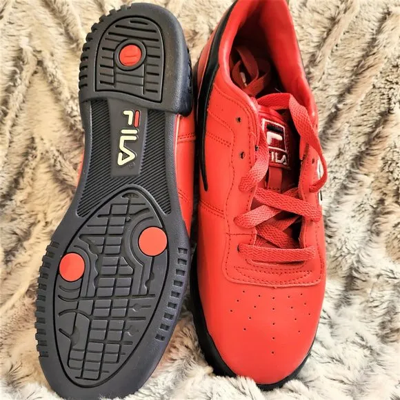 NEW shoes Women 8  Youth 6 Fila tennis Court athletic Samba Red 91175