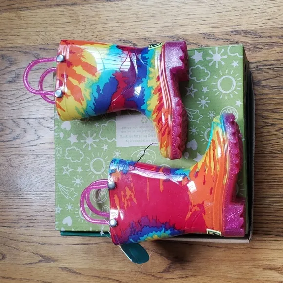 NIB Kids Tie Dye Rain Boot Light Up Western Chief Toddler Size 5