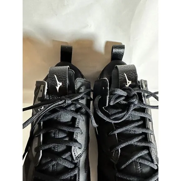 NIB Mizuno Men’s Wave Momentum 2 Mid Volleyball Sneakers Black Athletic Sz. 10