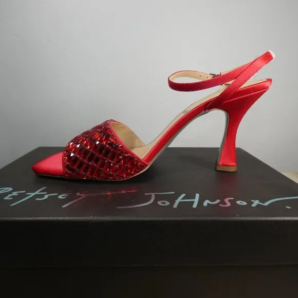 NiB SEXY SPARKLING Betsey Johnson Blue SB-Britt Heeled Sandal, Red, 8.5