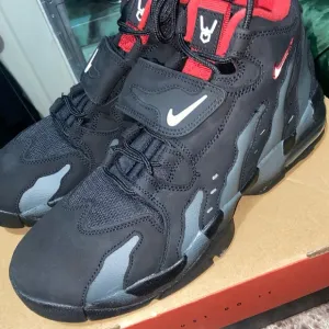Nike Air DT Max '96 Falcons Size 11