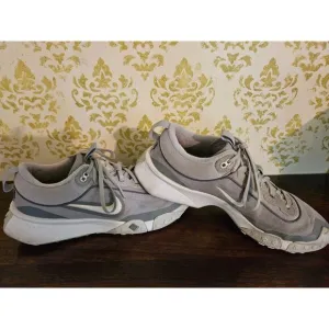 Nike Air Dynasty Varsity Baseball Turf &quot;Wolf Grey&quot; Size 10 #DZ0502-001