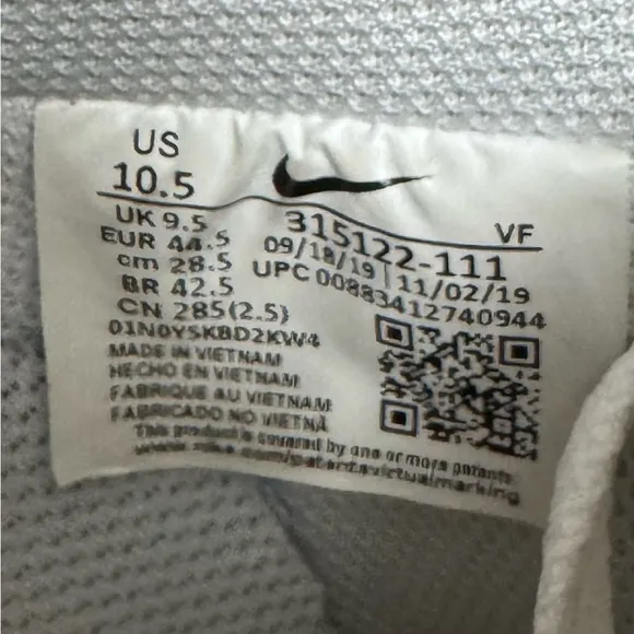 Nike Air Force 1 '07 Triple White Athletic Sneakers Size 10.5 Men’s / 12 Women’s