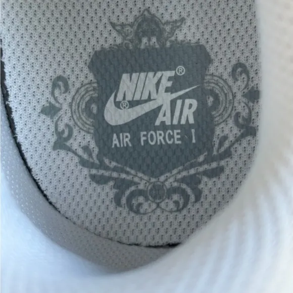 Nike Air Force 1 GS White New Sneakers NIB Lifestyle Shoes