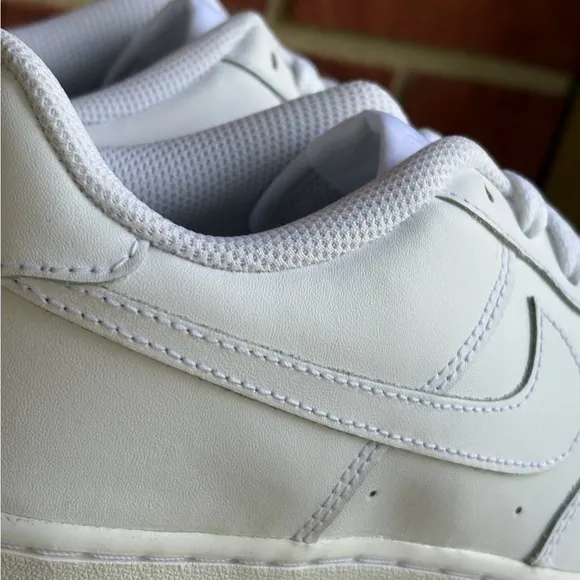 Nike Air Force 1 GS White New Sneakers NIB Lifestyle Shoes