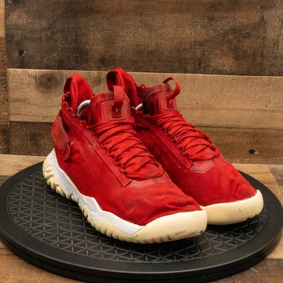 NIKE AIR JORDAN PROTO REACT MENS ATHLETIC SHOES RED LOW RUNNING GYM SIZE 10