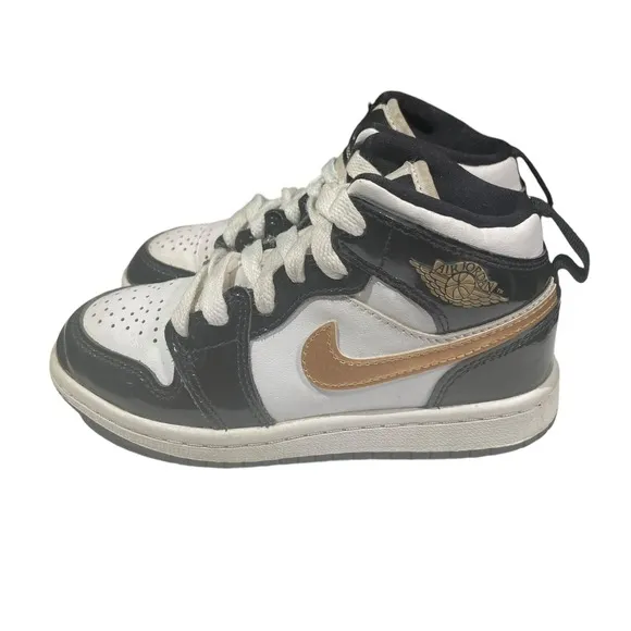 Nike Air Jordan Retro 1 Mid SE Black Gold  BQ6932-007 11.5c Youth Kids