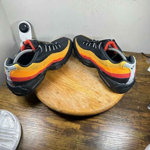 Nike Air Max 95 Rayguns Black Cosmic Clay Mens Size 11 Shoes DC9412-001