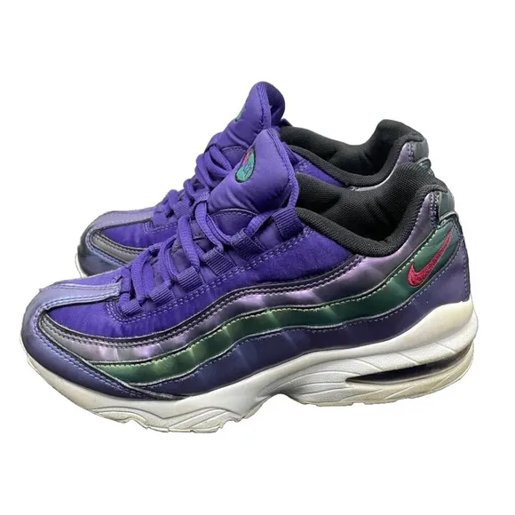 Nike Air Max 95 SE Court Purple Shoes AJ1899 Kids Size 4 Kids Fast Ship