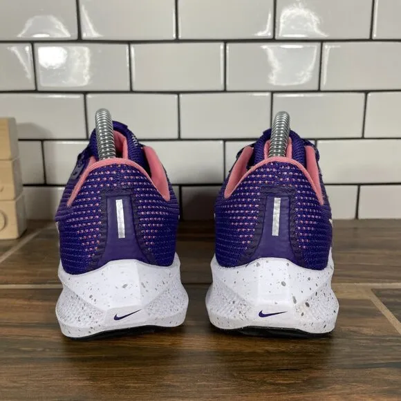 Nike Air Zoom Pegasus 40 Womens Size 7.5 Running Shoes Purple Athletic Sneaker