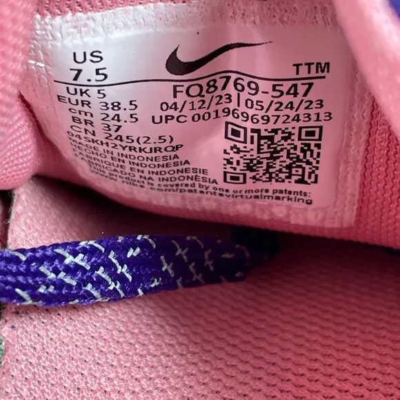 Nike Air Zoom Pegasus 40 Womens Size 7.5 Running Shoes Purple Athletic Sneaker