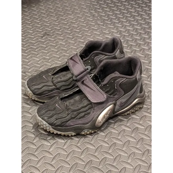 Nike Air Zoom Turf Jet 97 Barry Sanders‎ Mens 11.5 Triple Black Sneakers Shoes