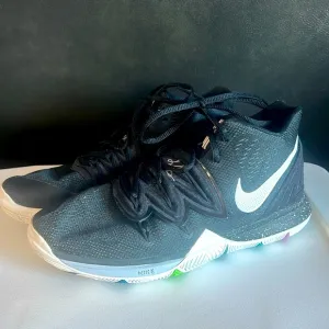 Nike Basketball Shoes, Kyrie 5 (GS), Black Magic, Size 7Y
