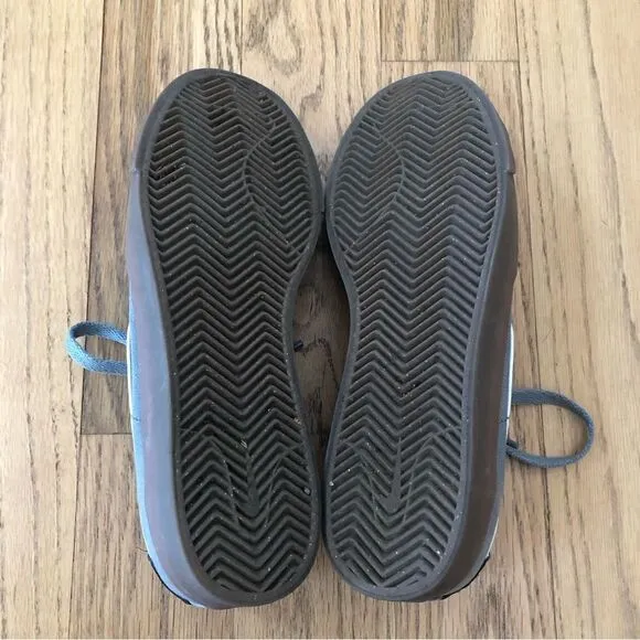 Nike Blazer Court SB Shoes
