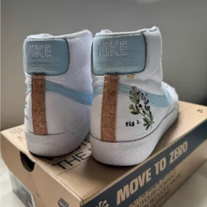 Nike Blazer Mid '77 IndigoEmbroidered Flowers Sz 8M / 9.5W WITH BOX