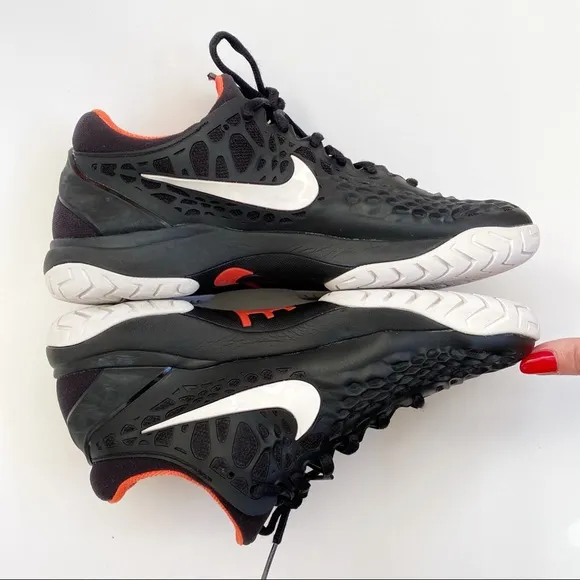 Nike court air zoom black white rubber cage lace up sneaker