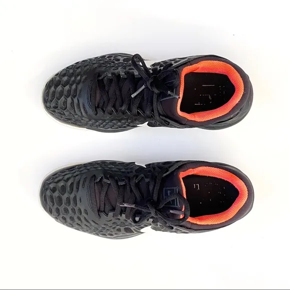 Nike court air zoom black white rubber cage lace up sneaker