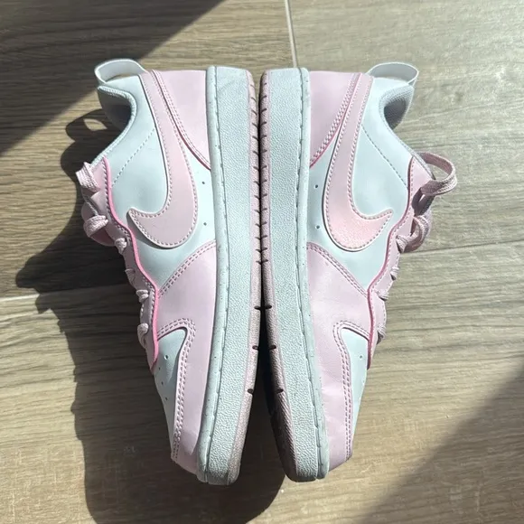 Nike Court Borough Low Recraft Older Kids' Shoes!