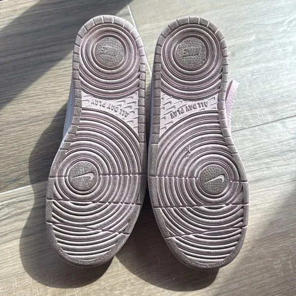 Nike Court Borough Low Recraft Older Kids' Shoes!