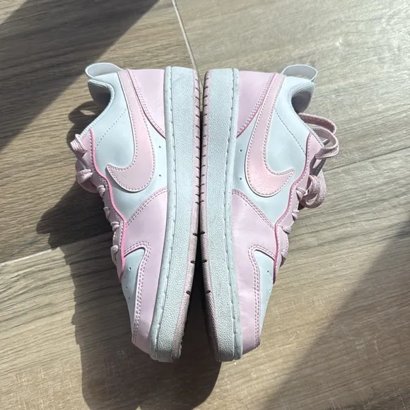 Nike Court Borough Low Recraft Older Kids' Shoes!