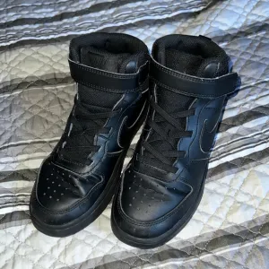 Nike Court Borough Mid 2 Kid Boy Youth Black Velcro Strap Sneaker Shoes