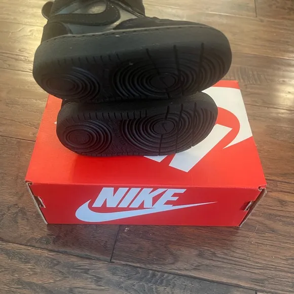 NIKE Court Borough Mid 2 TD Black Toddlers Shoes Size 4c CQ4027 001 New In Box