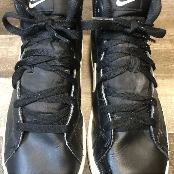 Nike court royale women’s shoes size 8 Black/White (CQ9179-001)