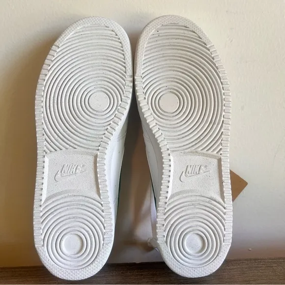 NIKE Court Vision Low Next Nature Men’s Shoe Size 9.5 SKU#241195