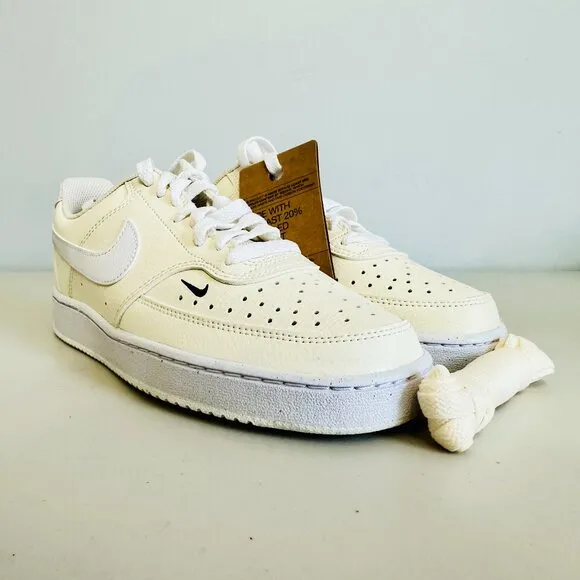 NIKE COURT VISION LOW NEXT NATURE SNEAKERS PALE IVORY