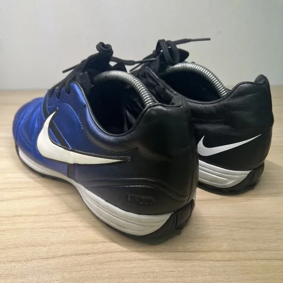 Nike CTR360 Libretto Maestri Turf Soccer Cleat Football Mens 11.5 Rare 2010 Blue