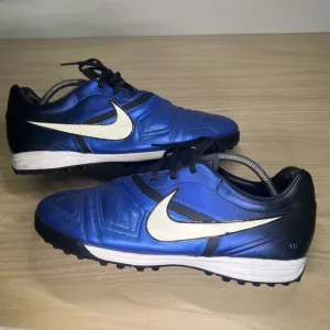 Nike CTR360 Libretto Maestri Turf Soccer Cleat Football Mens 11.5 Rare 2010 Blue
