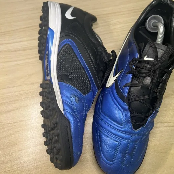Nike CTR360 Libretto Maestri Turf Soccer Cleat Football Mens 11.5 Rare 2010 Blue