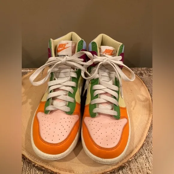 Nike Dunk High NN - Dynamic Berry &amp; Coconut Milk - DZ5638-500 Size-4.5Y
