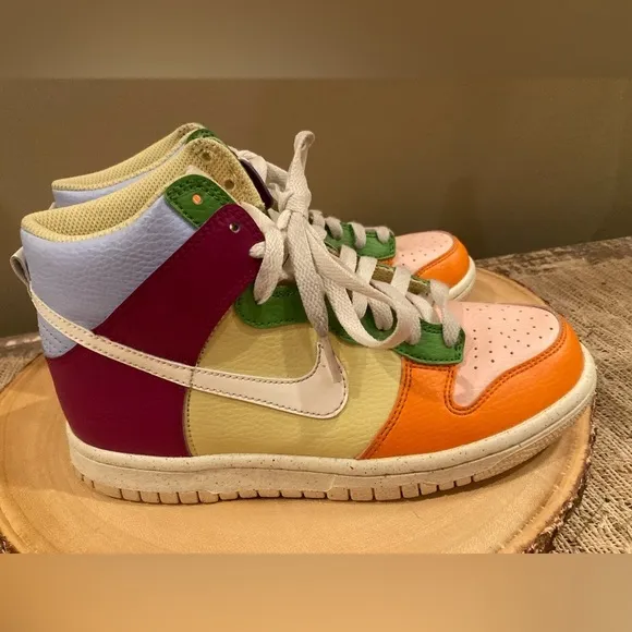 Nike Dunk High NN - Dynamic Berry &amp; Coconut Milk - DZ5638-500 Size-4.5Y
