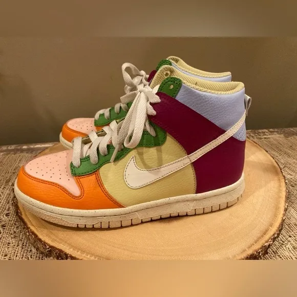 Nike Dunk High NN - Dynamic Berry &amp; Coconut Milk - DZ5638-500 Size-4.5Y