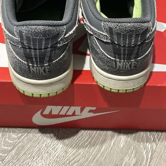 Nike Dunk Low SE Iron Size 6Y Grey/Phantom-Ghost Green Halloween (DQ6215 001)